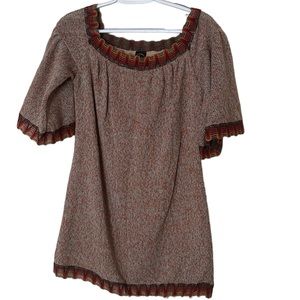 Yanak Sweater Top